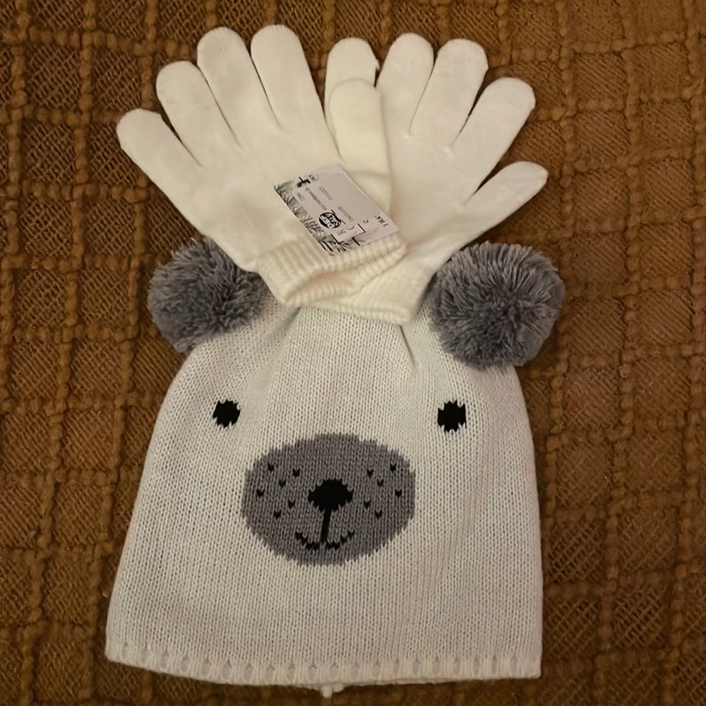 Polar Bear hat with gloves. Remember to bundle and only pay one shipping.